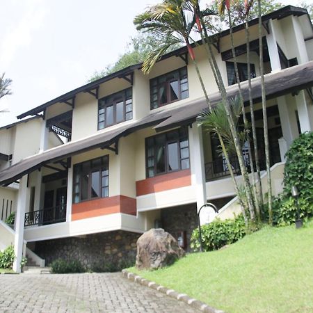 Gunung Geulis Cottages Managed By Royal Tulip Bogor Exterior foto