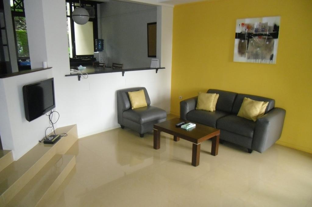 Gunung Geulis Cottages Managed By Royal Tulip Bogor Exterior foto