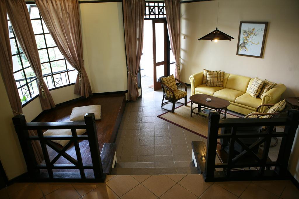 Gunung Geulis Cottages Managed By Royal Tulip Bogor Exterior foto